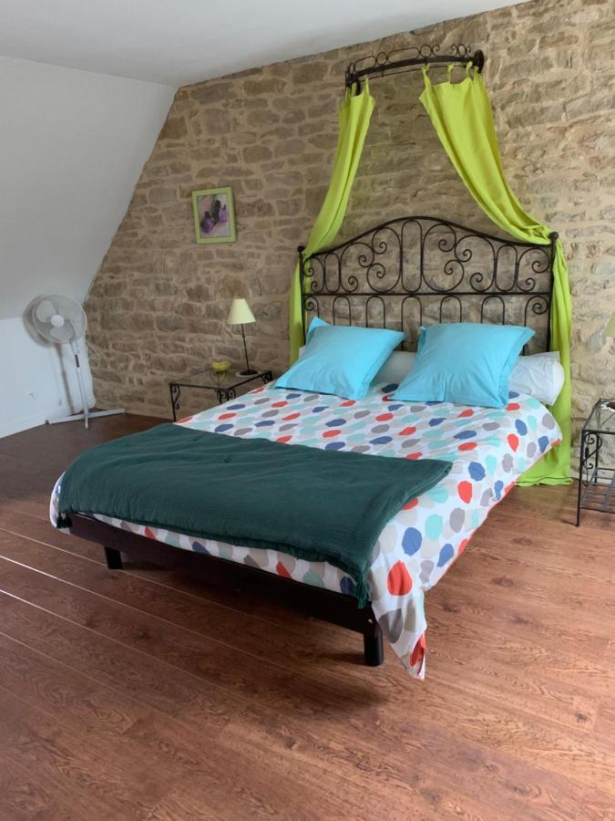 Bed and Breakfast La Ferme D'Aristide Saillenard Екстер'єр фото