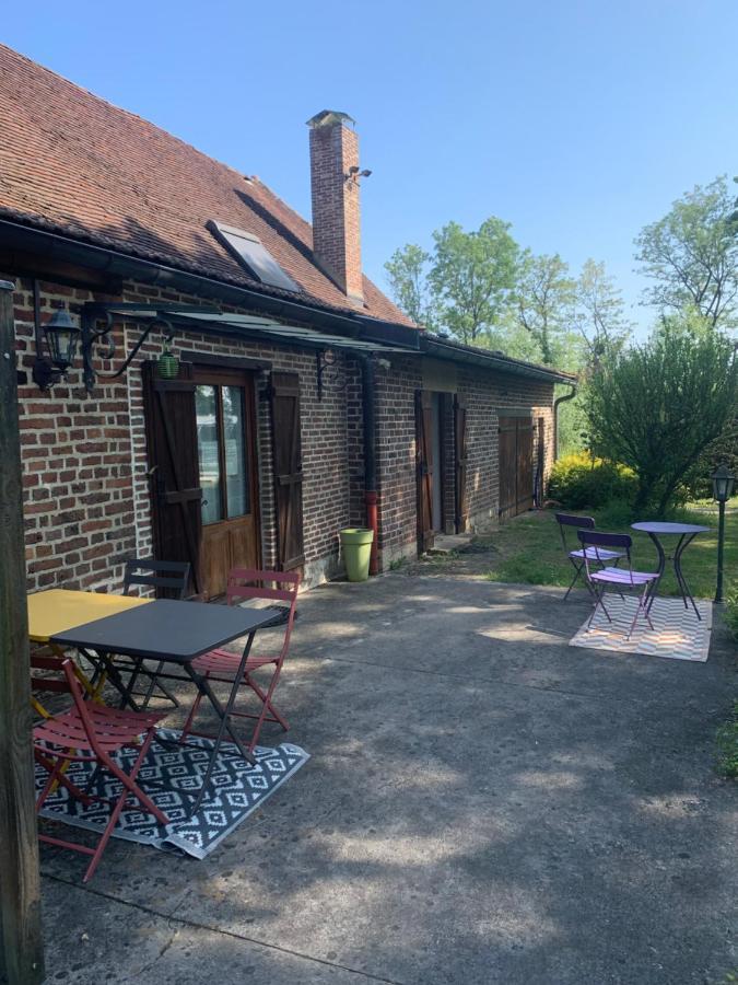 Bed and Breakfast La Ferme D'Aristide Saillenard Екстер'єр фото